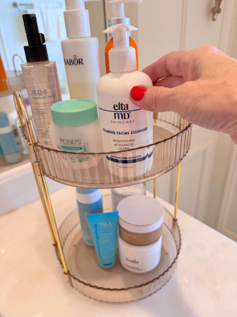 Rotating Makeup Organizer Rotating Makeup Organizer | Best Face Washes for Mature Skin