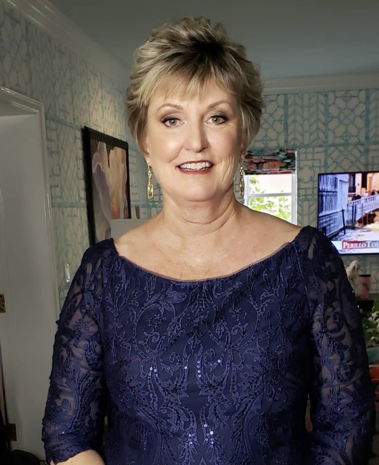 mother-of-the-bride hairstyles short pixie