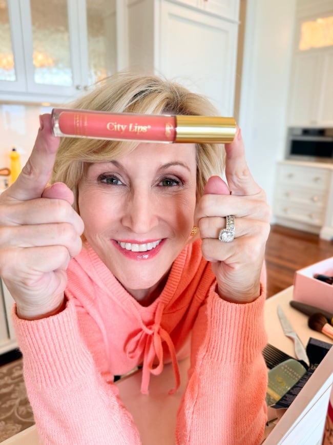 City Lips Plumping Lip Gloss from City Beauty