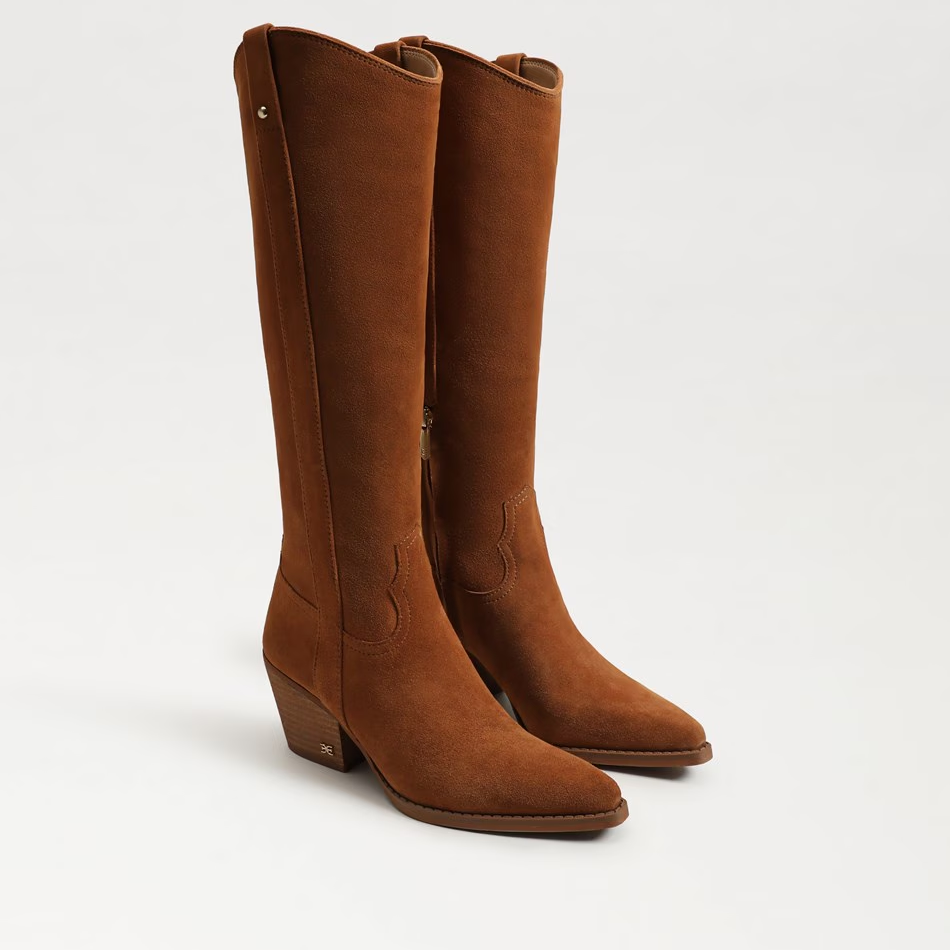 THE BEST WESTERN BOOTS TO TRY FOR WOMEN OVER 40
